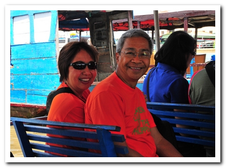 VIE_HCM_HO_CHI_MINH_CCP_OTSB_2011_D300_0019_tn