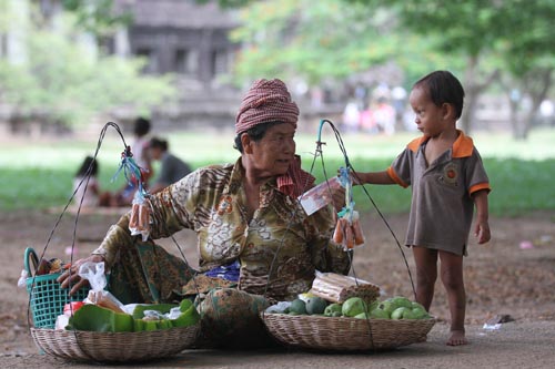 #1 B002 4.4375 ANTONIO MALOU SIEMREAP_web